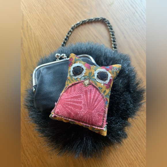 Accessories - Cuteness bundle - faux fur mini bag, vegan coin purse and owl pin